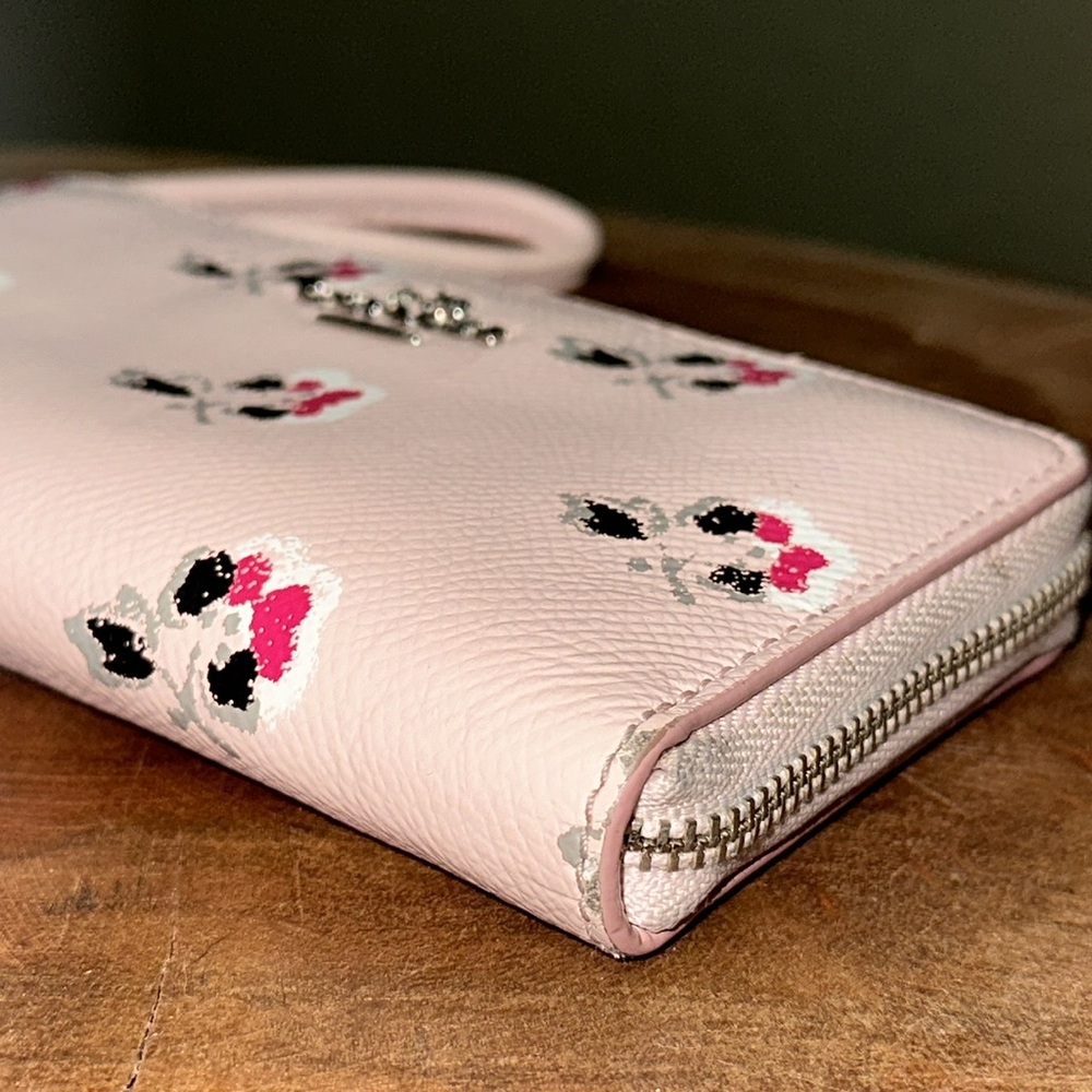 COACH Floral Crossgrain Wallet/Wristlet - Picture 4 of 14